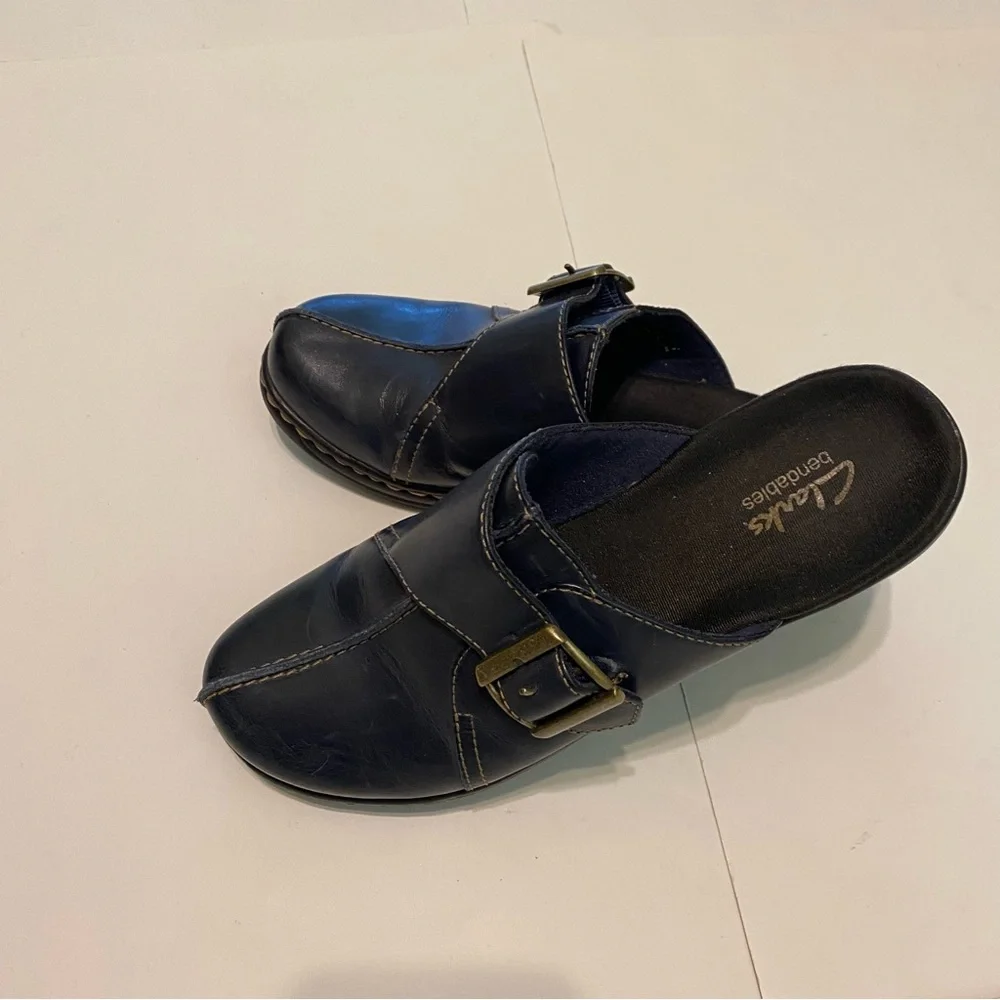 Clarks sandals, blue size 7M